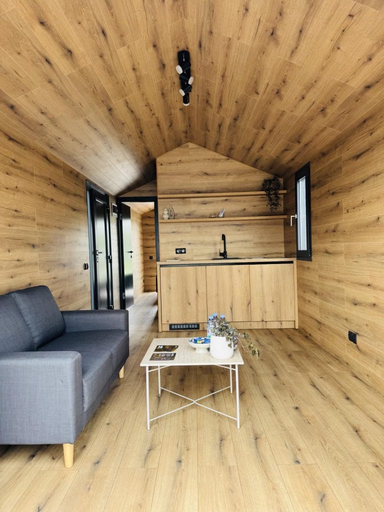 montazna kucica interior